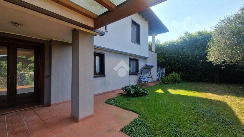 Villa in Via Isonzo 3, Caneva — foto 2 di 5