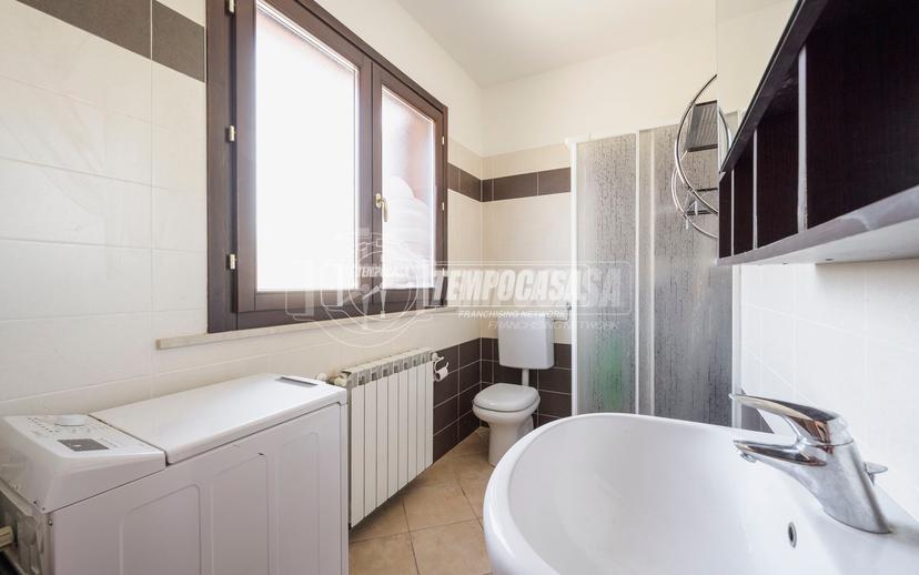 Bilocale in Via Giacomo Puccini 7, Poggio Renatico — foto 4 di 5