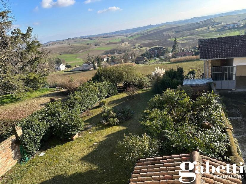 Quadrilocale in Via Beata Vergine delle Grazie 17, Casorzo — foto 3 di 5