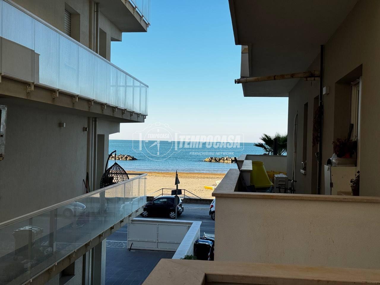 Trilocale in Via Francesco Paolo Tosti 114, Francavilla al Mare