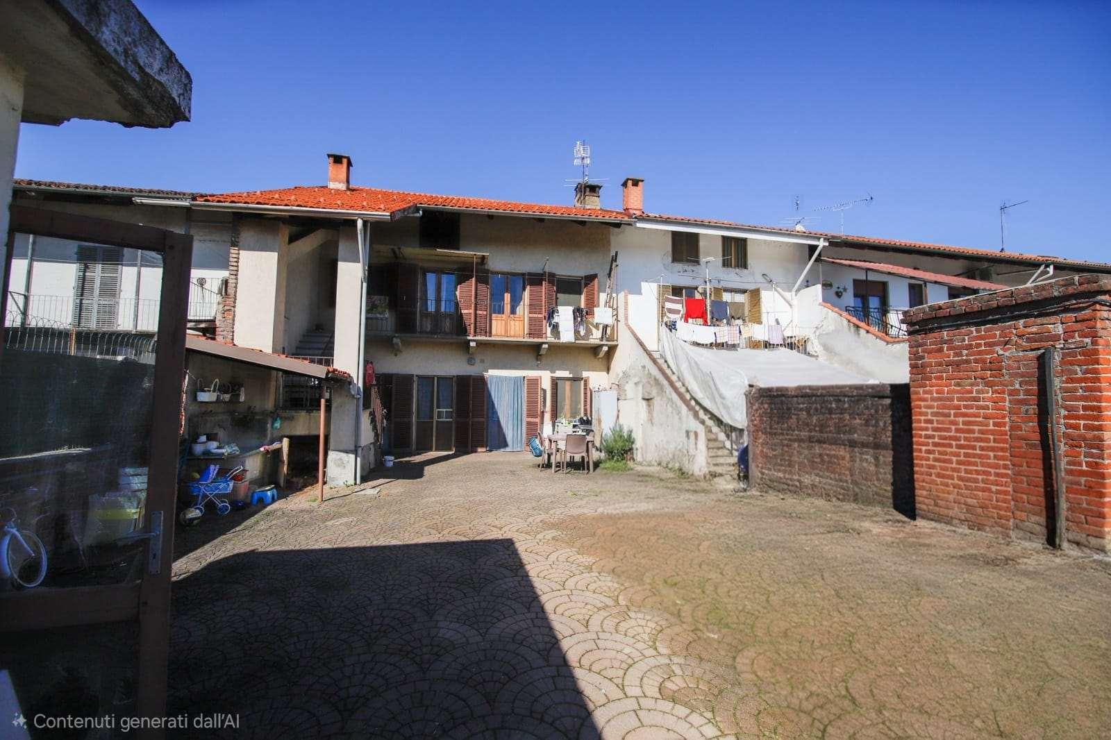 Porzione di casa, Montanaro