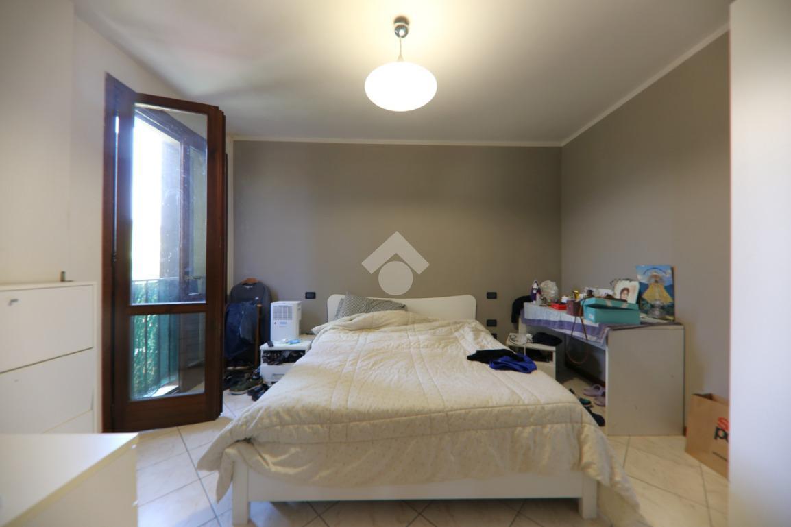 Trilocale in Via Unione Europea 22, Marmirolo