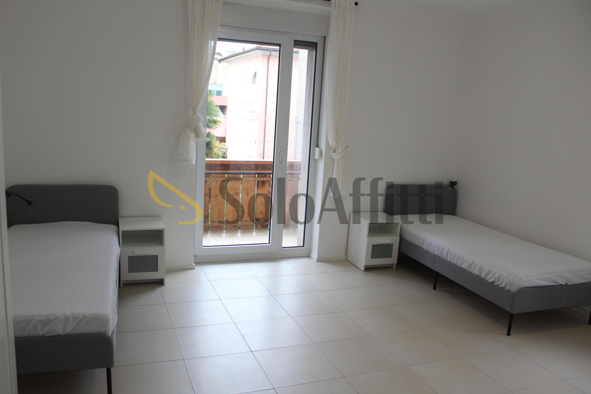 Stanza in appartamento in Via della Mendola, Bolzano
