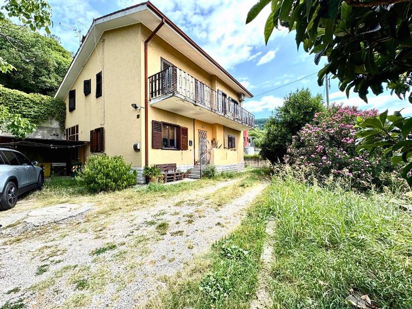 Villa in Località Caresana, San Dorligo della Valle-Dolina — foto 3 di 5