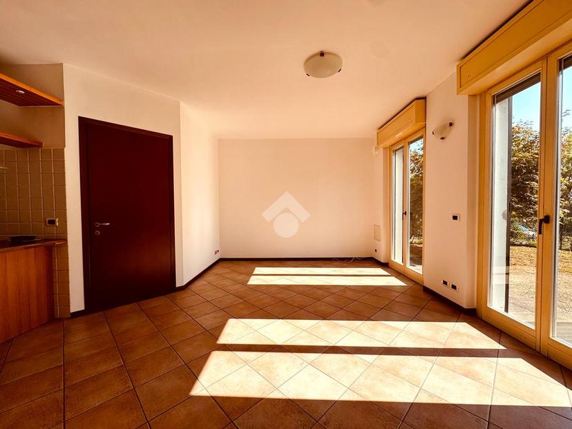 Trilocale in Via Leone XIII 3, Casatenovo — foto 4 di 5