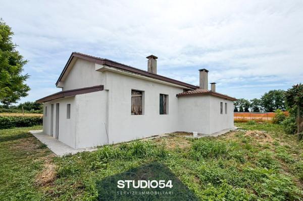 Trilocale in Via Caposile 22, San Donà di Piave — foto 2 di 5