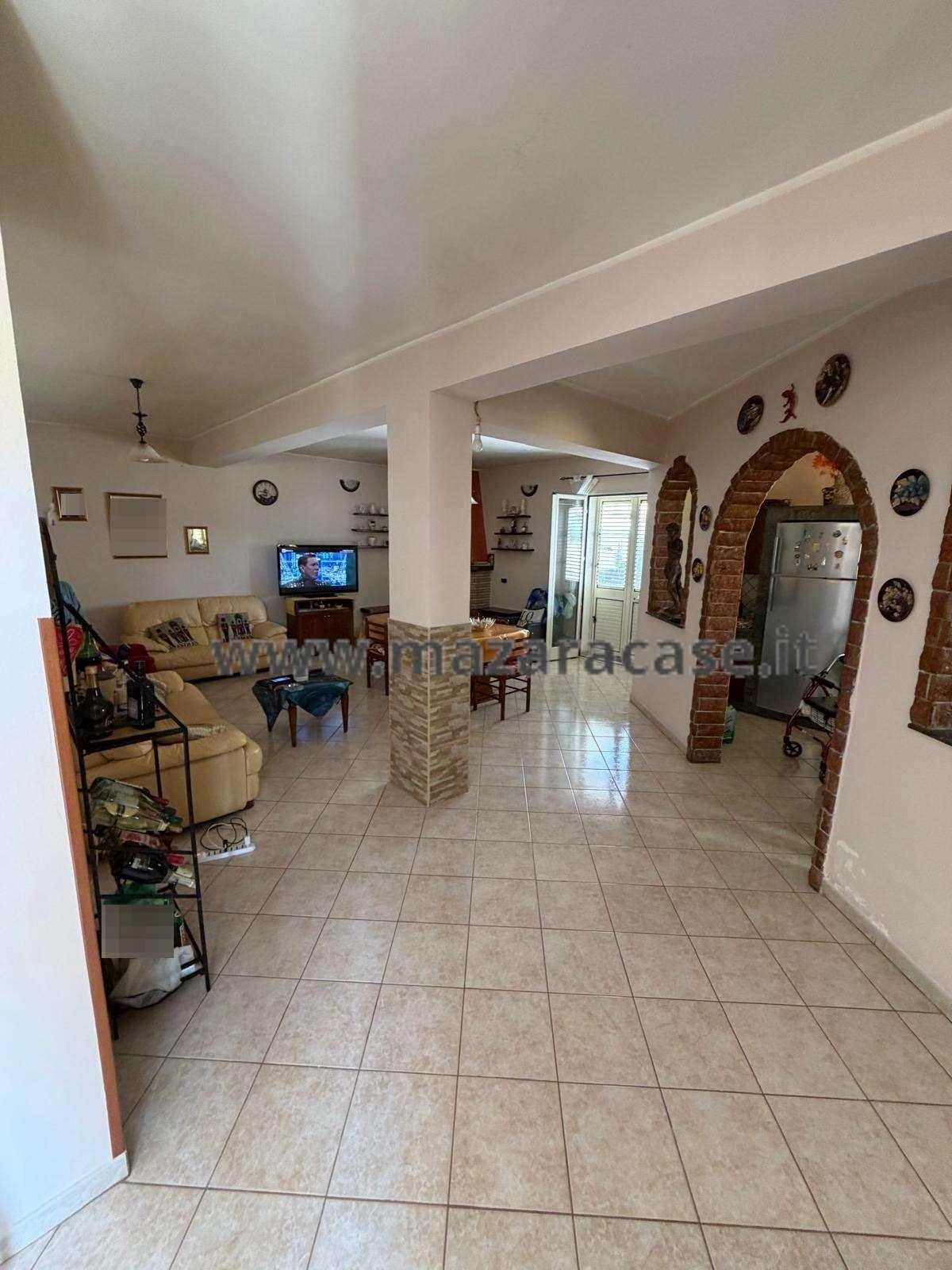 Casa indipendente in Via Tevere, Mazara del Vallo