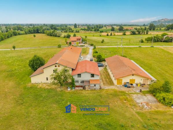 Terratetto plurifamiliare in Strada dei Broceri 3, Mondovì — foto 2 di 5