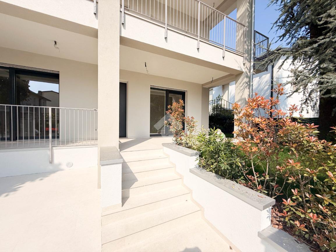Villa in Via Piave, Padenghe sul Garda