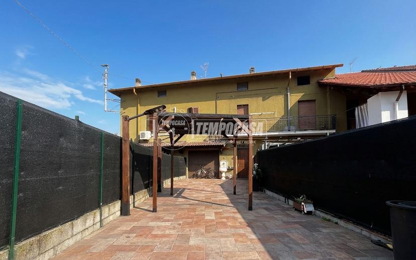 Trilocale in Via Cassino 1, Tribiano