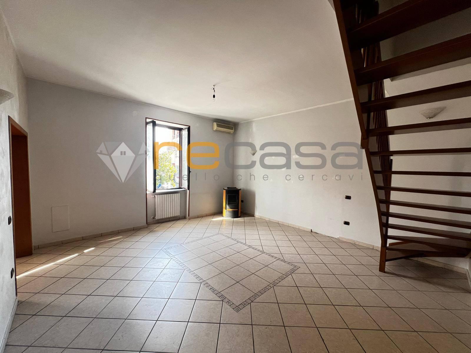 Trilocale in Corso Vittorio Emanuele 198, Montecorvino Rovella