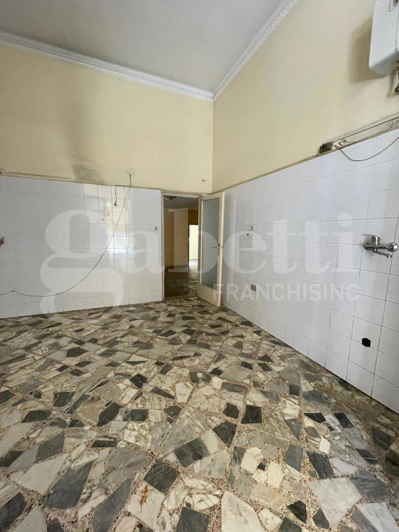 Appartamento in Zona Via Sant'Elia, Corato