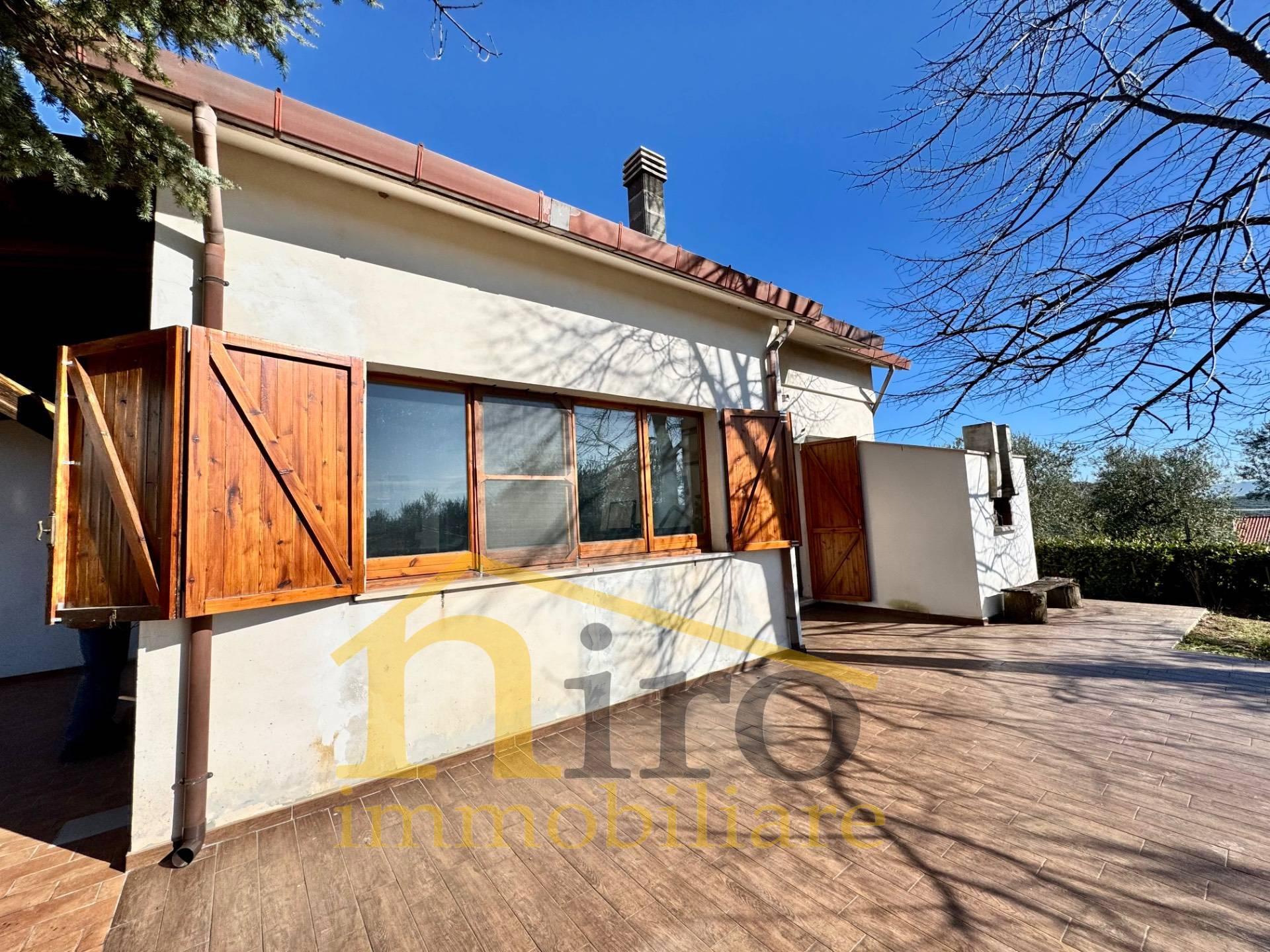 Casa indipendente in Contrada Senarica 8, Moscufo
