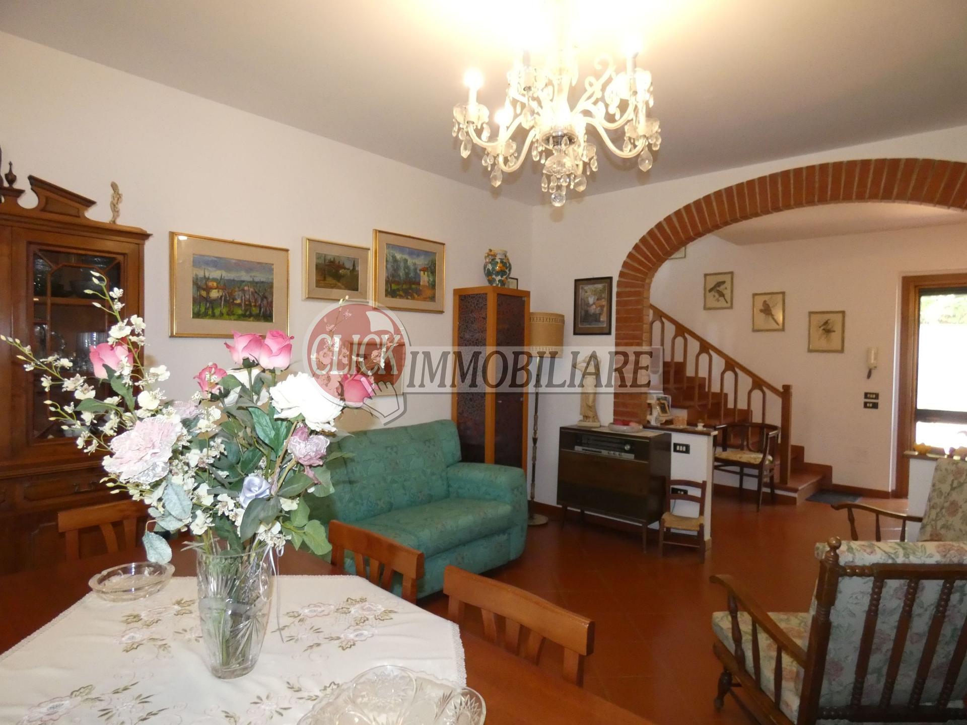 Casa indipendente, Scarperia e San Piero
