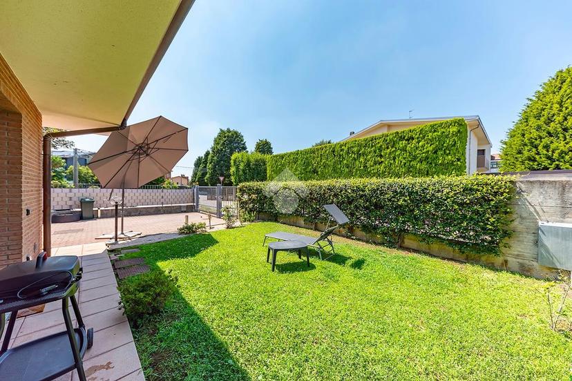 Villa a schiera in Via Alessandro Manzoni, Gerenzano — foto 2 di 5