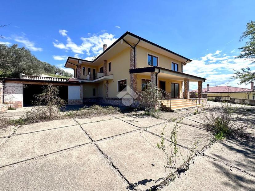 Villa in Via B. Telesio, Rende — foto 3 di 5