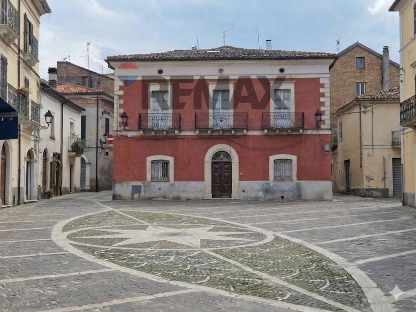 Casa indipendente in Piazza del Mercato, Fara Filiorum Petri — foto 2 di 5