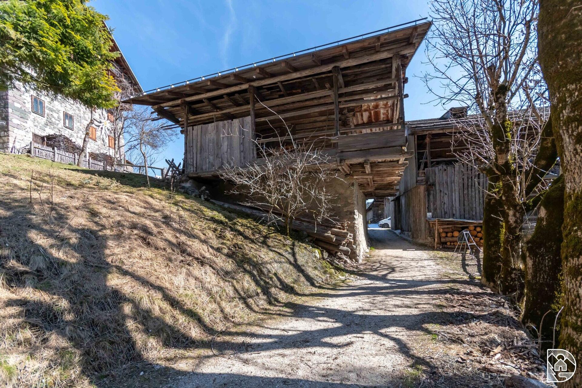 Villa in Frazione Cogul, Vallada Agordina