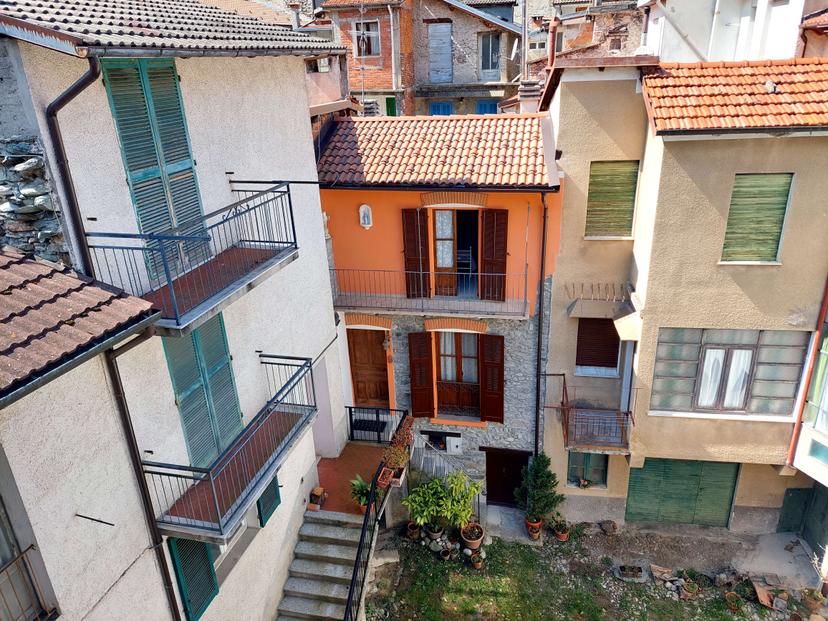 Casa indipendente in Via Pelazza  38-40, Ormea — foto 4 di 5