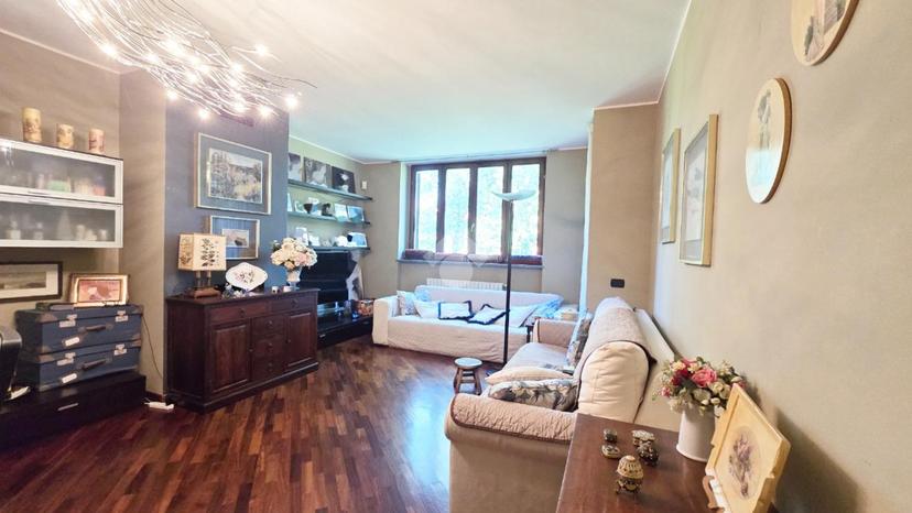 Trilocale in Via Caduti di Nassiriya 8, Peschiera Borromeo