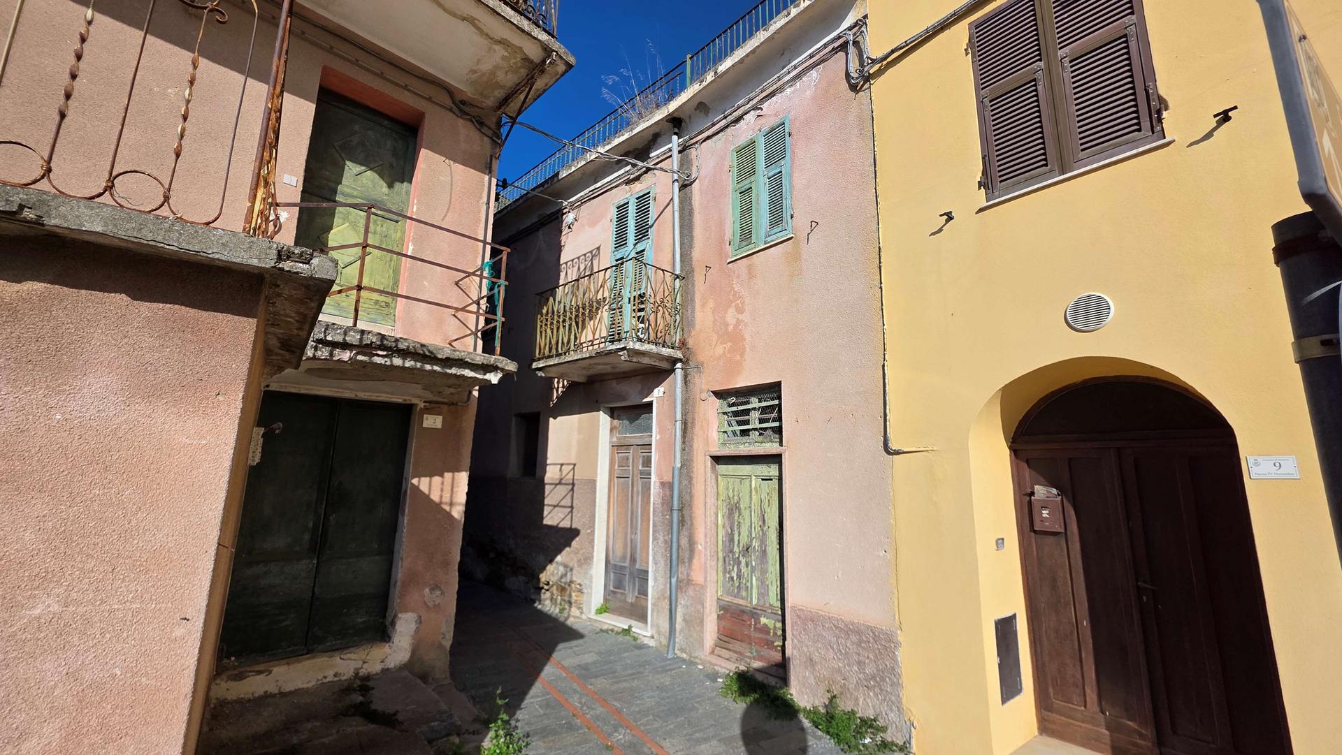 Rustico in Via XXI Aprile 2, Arnasco