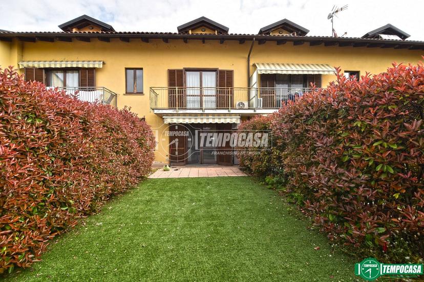 Quadrilocale in Via Giardini 19, Lombardore — foto 2 di 5