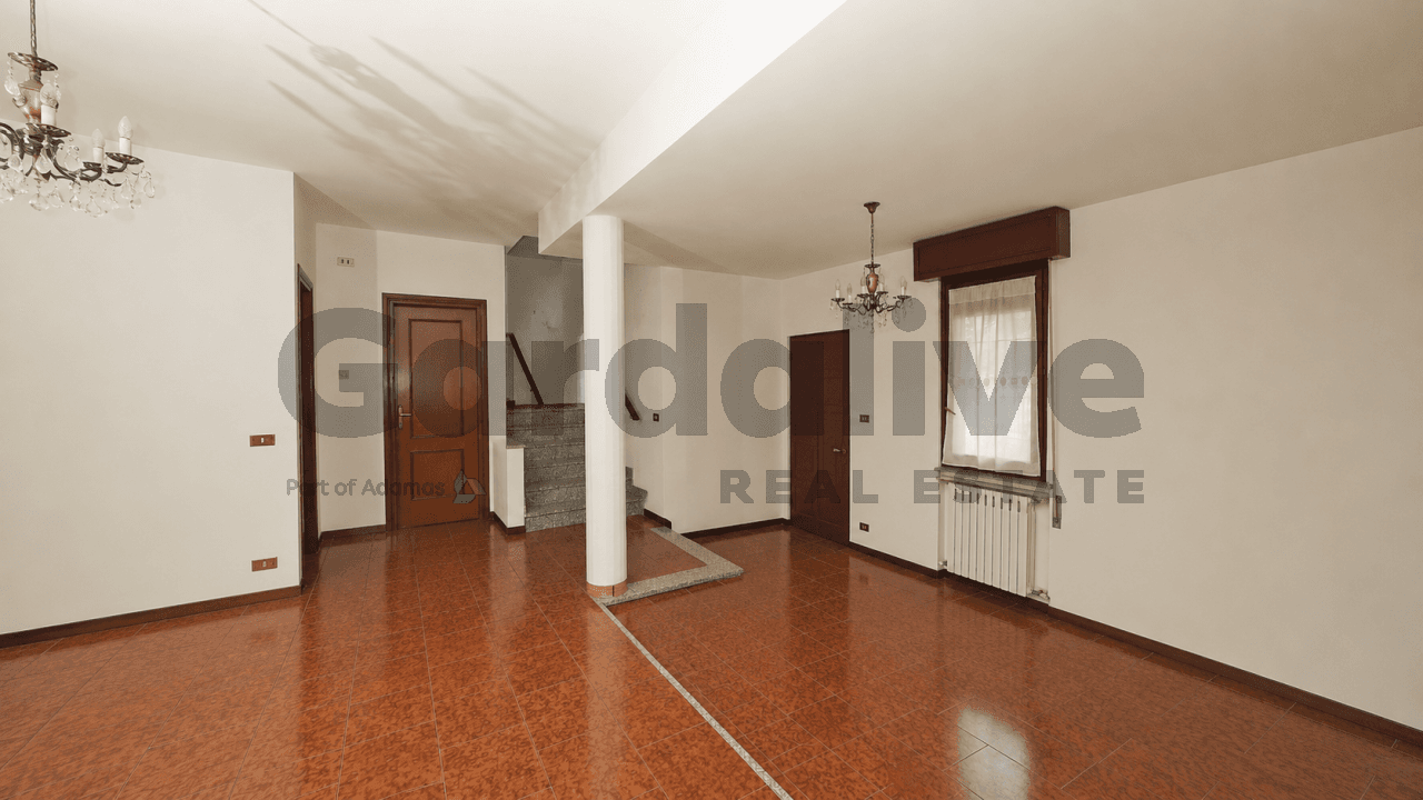 Villa a schiera in Via del Roveto 23, Salò