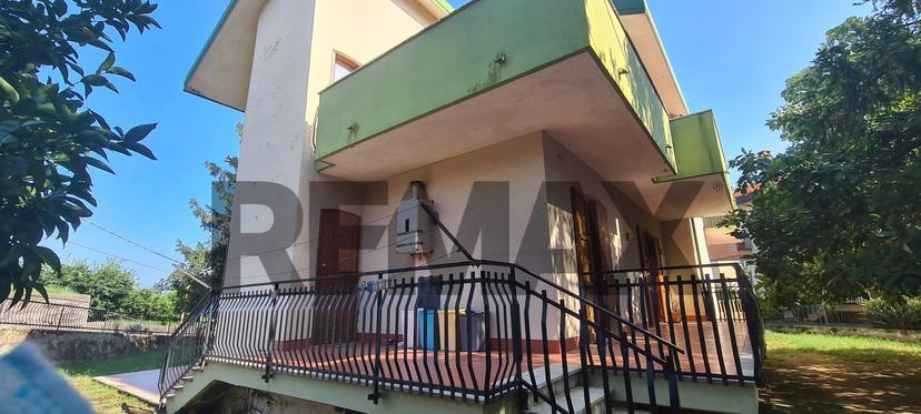 Villa in Via Forlanini 44, Giarre — foto 4 di 5