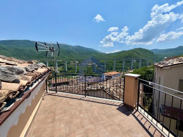 Terratetto unifamiliare in Vico Primo Fontana Media 25, Villa Santa Maria — foto 4 di 5