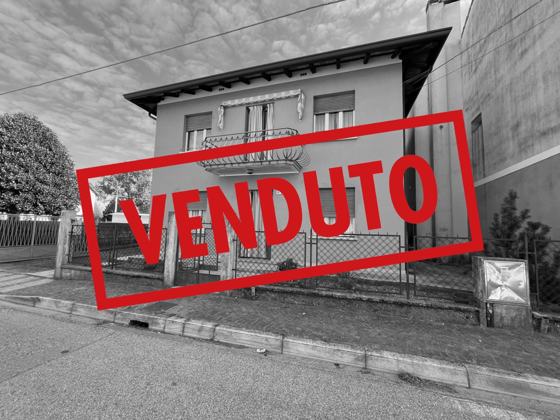 Villa unifamiliare in Via Aquileia 31, Camino al Tagliamento