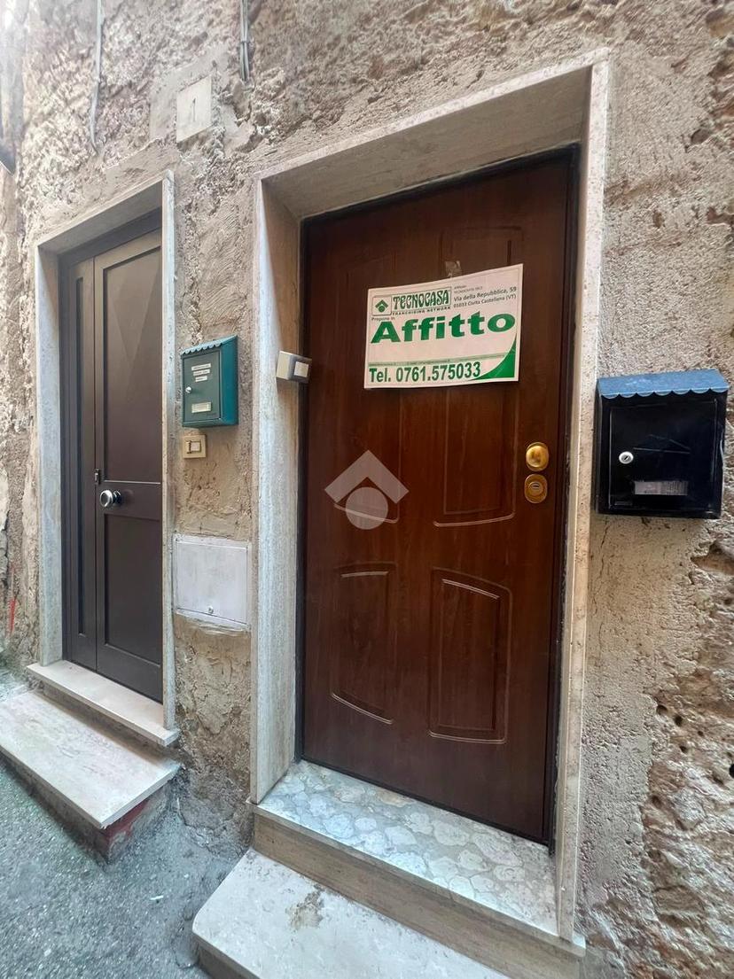 Trilocale in Via Via dello Sdrucciolo 59, Civita Castellana — foto 2 di 5