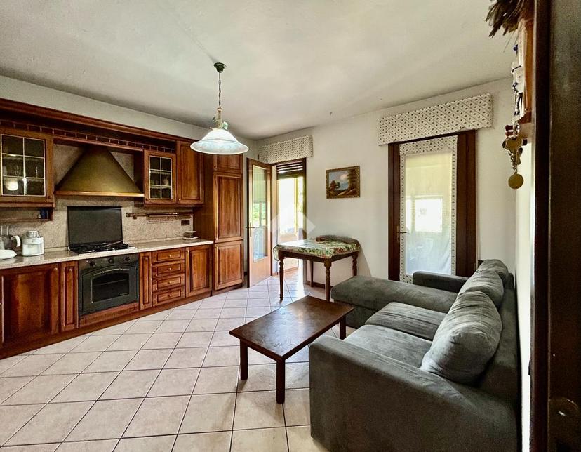 Casa indipendente in Via Sartorio 6, Abano Terme — foto 2 di 5