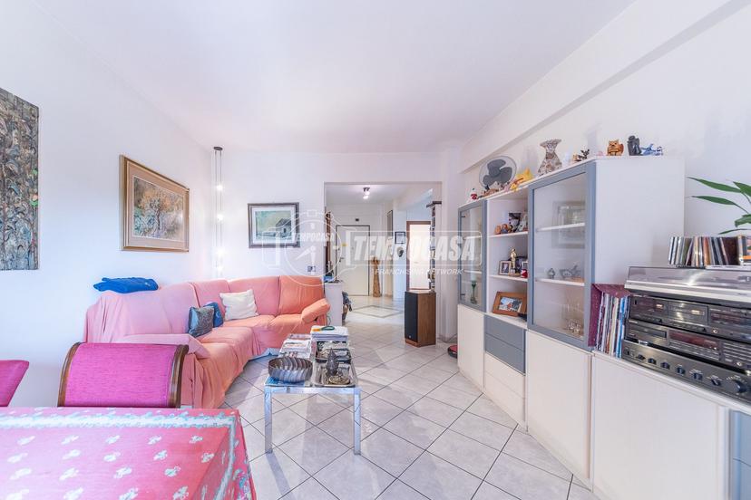 Trilocale in Via Claudia 16/E, Ladispoli