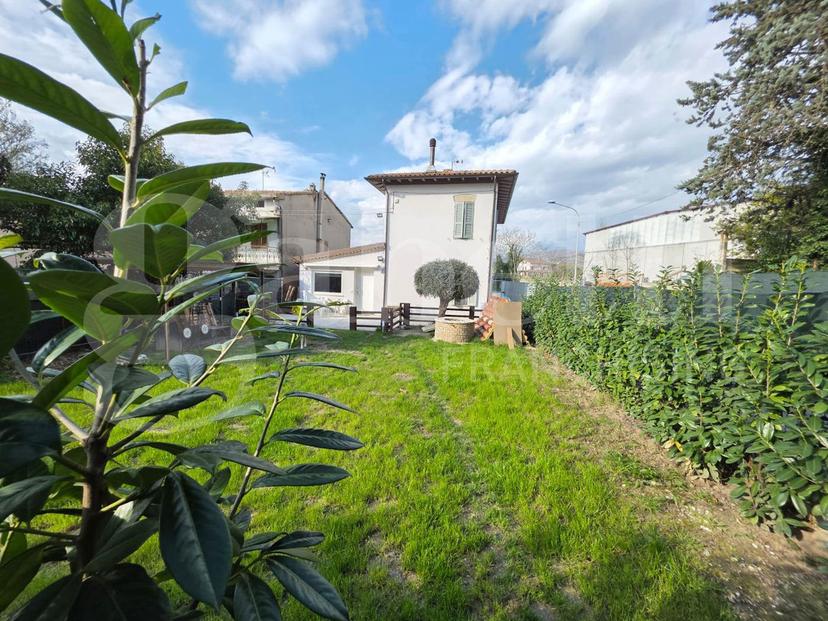 Casa indipendente in Via Boschetti 11, Bastia Umbra — foto 5 di 5