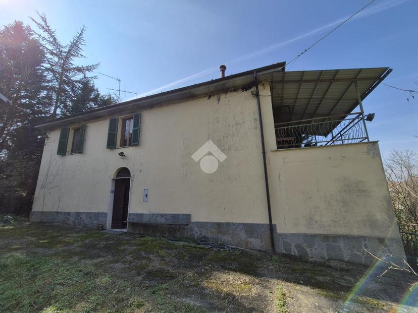 Casa indipendente in Località Quartino 35, Melazzo — foto 2 di 5