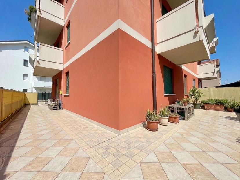 Trilocale in Via Giuseppe Verdi 12, Santa Maria di Sala — foto 4 di 5