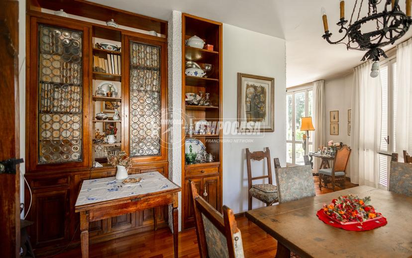 Casa indipendente in Via Ippolito Nievo, Reggio nell'Emilia — foto 2 di 5