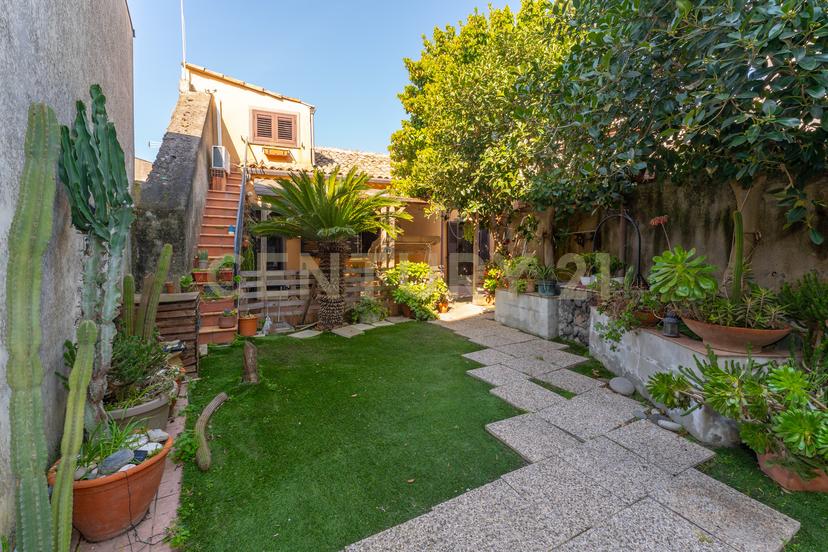 Casa indipendente in Via Etnea 419, Tremestieri Etneo — foto 2 di 5