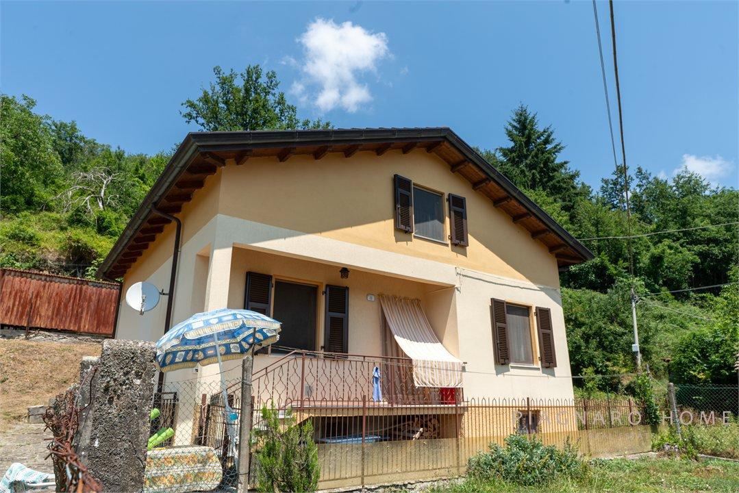 Casa indipendente, Zeri
