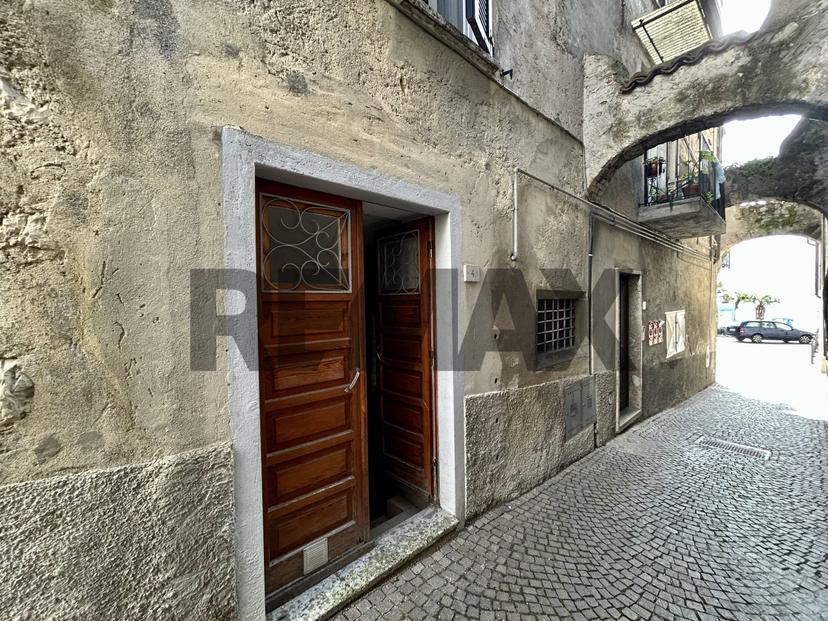 Trilocale, Riva di Solto — foto 4 di 5