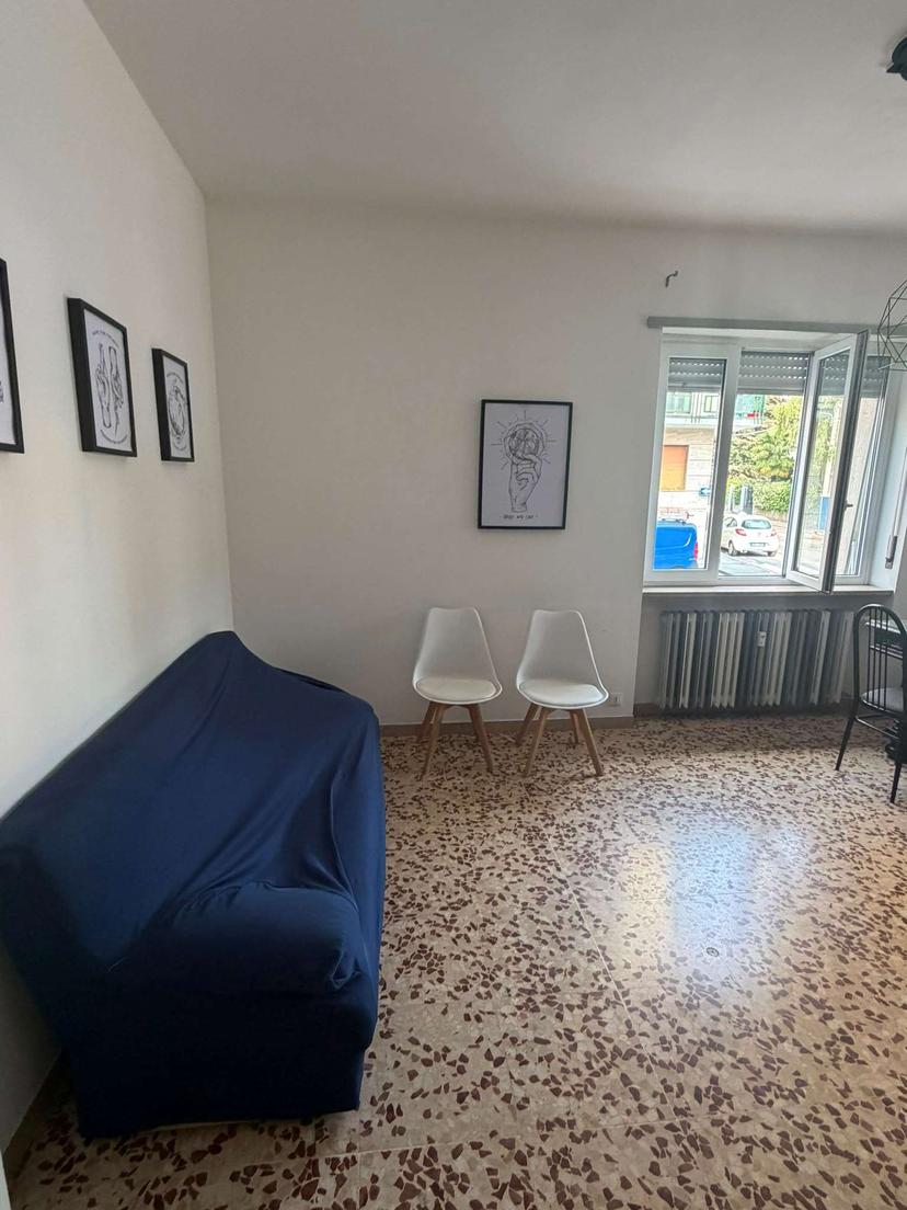 Trilocale in Sauro 28, Pinerolo