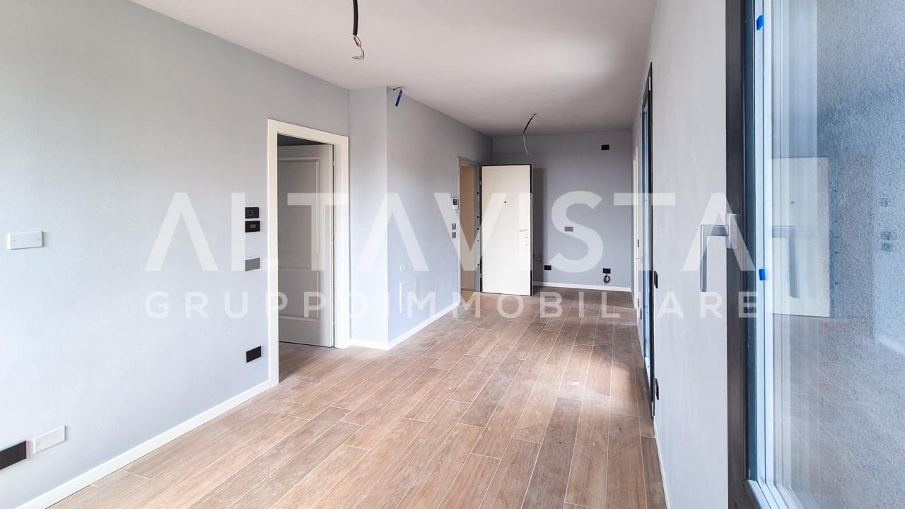 Trilocale in Via Cesare Battisti, Polpenazze del Garda