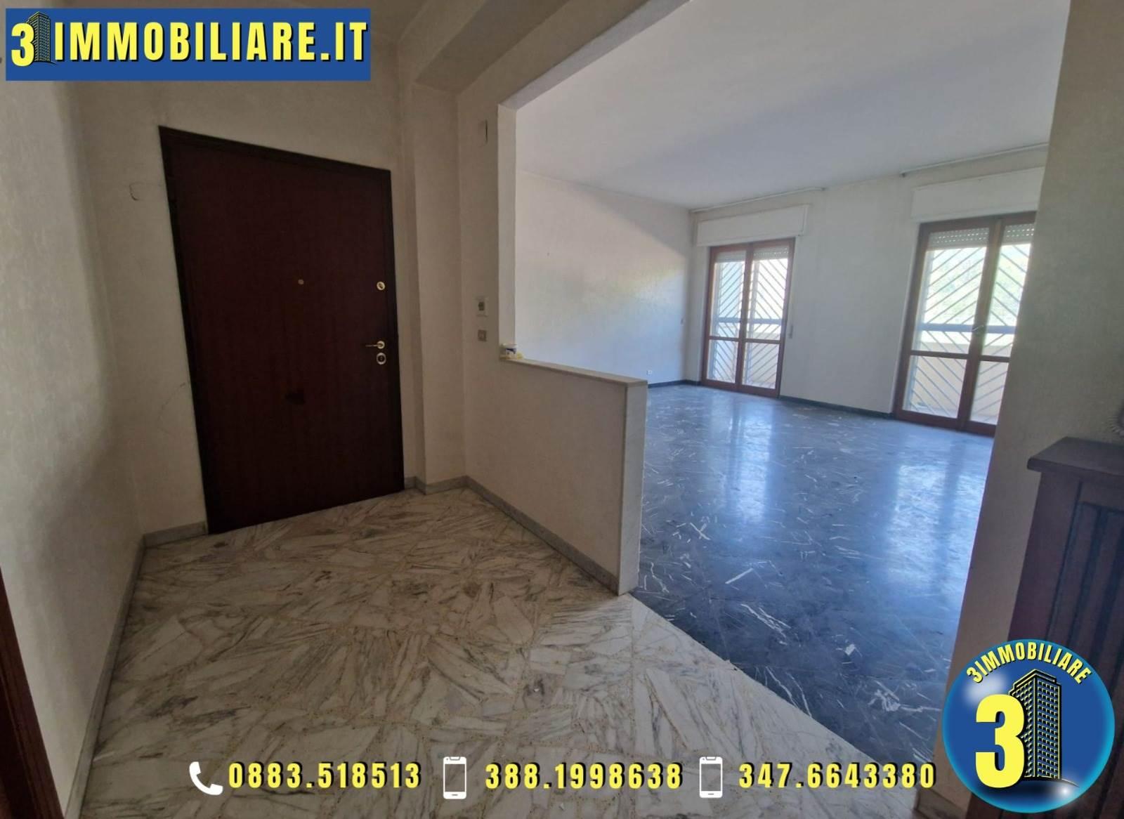 Quadrilocale in Via Santeramo, Barletta