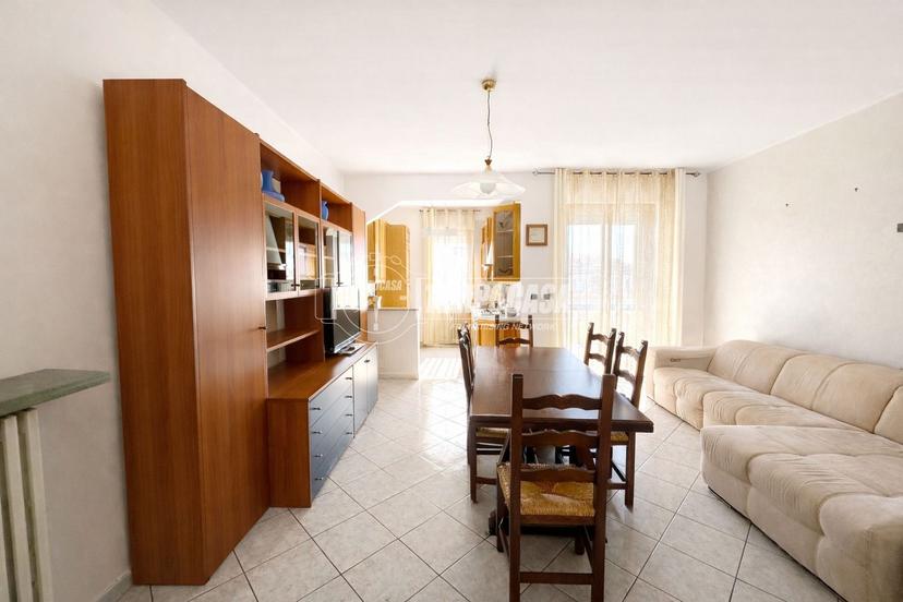 Appartamento in Via Luigi Einaudi, Forno Canavese — foto 2 di 5