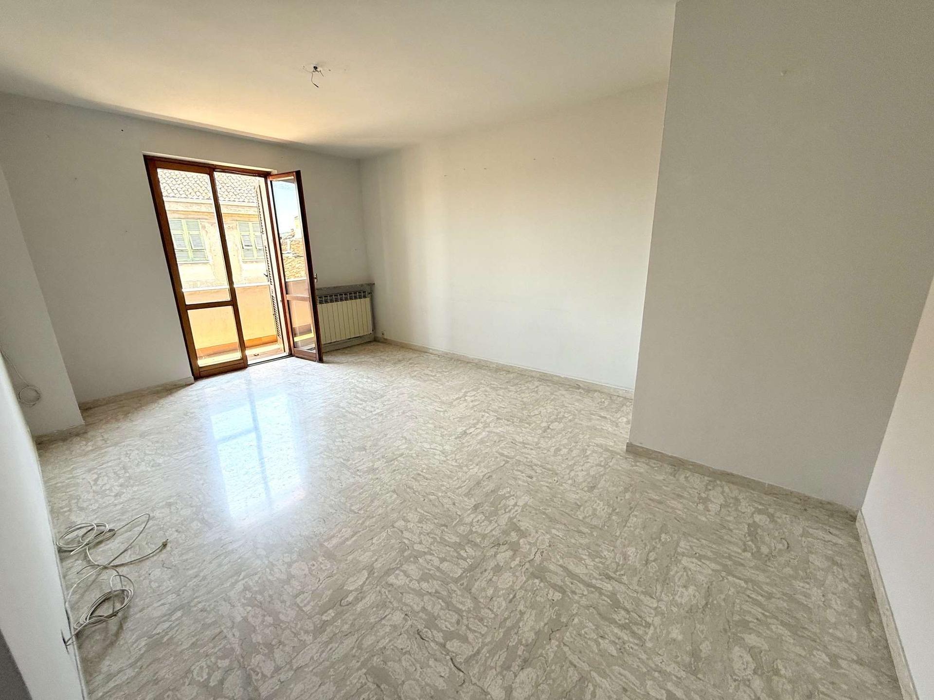 Quadrilocale, Serravalle Scrivia