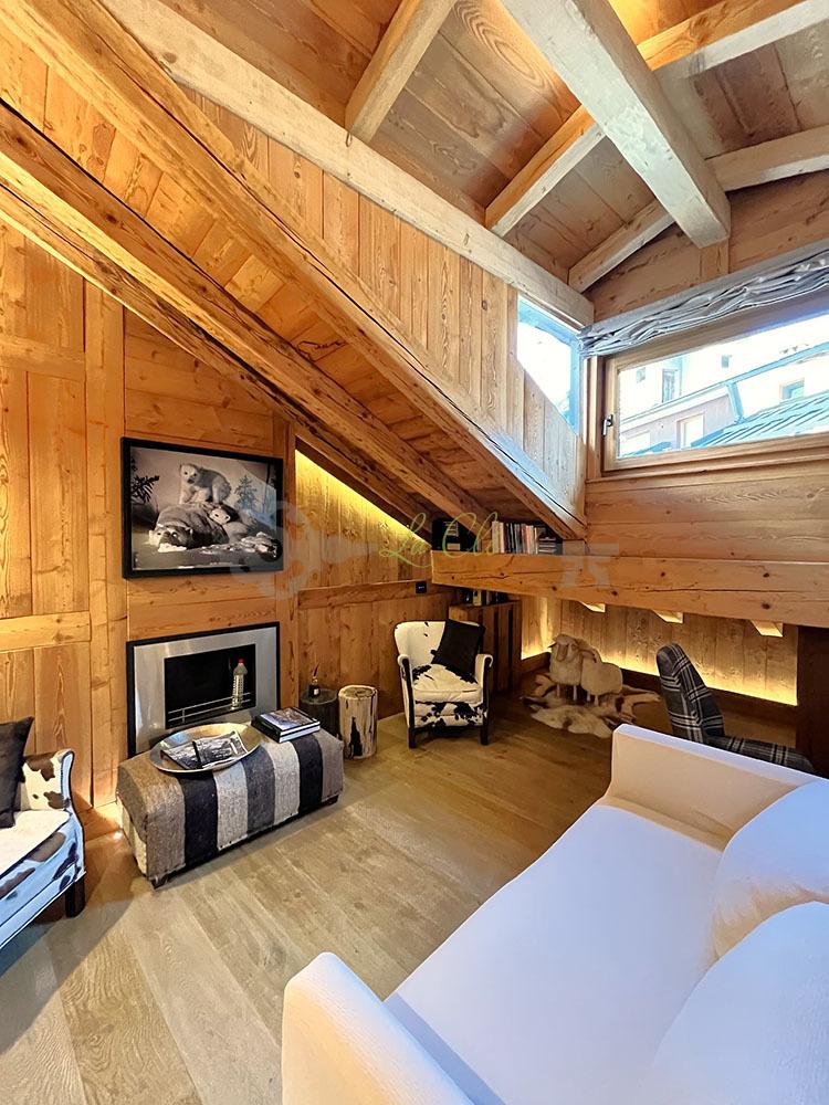Trilocale in Via Circonvallazione 11, Courmayeur — foto 2 di 5