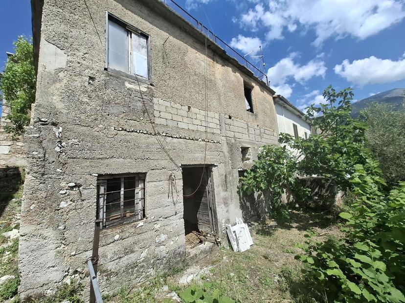 Cascina in Via Borgo Loreto 3, Campoli Appennino — foto 4 di 5