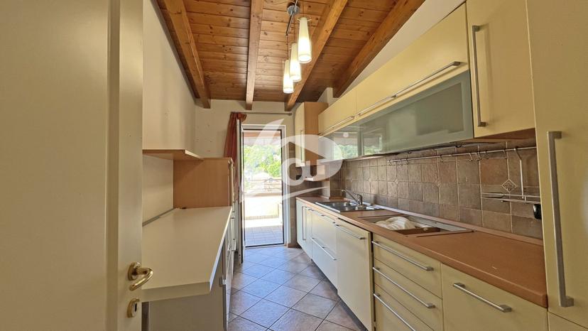 Trilocale in Via Giuseppe Garibaldi 30, Cittiglio — foto 3 di 5