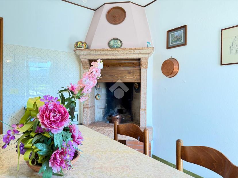 Casa indipendente in Via Fratelli Canestrari 8, Costermano — foto 4 di 5