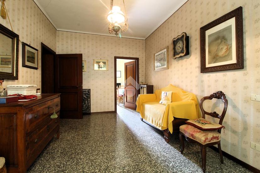Villa in Via Antonio Stradivari 1, Reggio nell'Emilia — foto 3 di 5